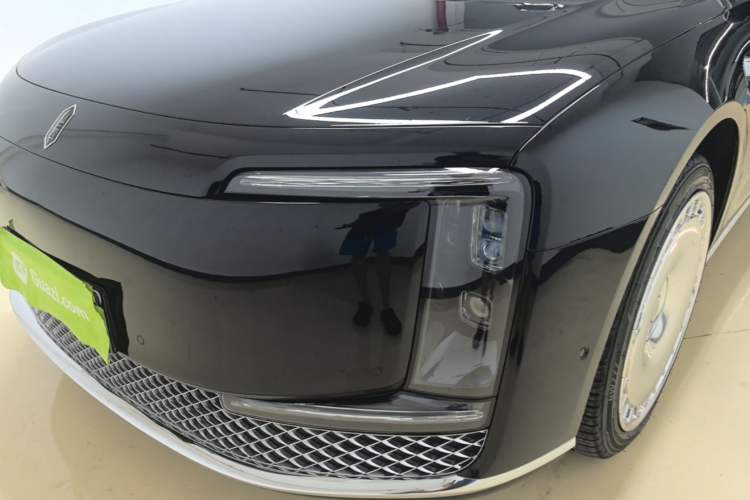 Used Hima S800 2025 Model, Pure Electric Starlight Premium Edition, 5 Seats Left Front Headlight