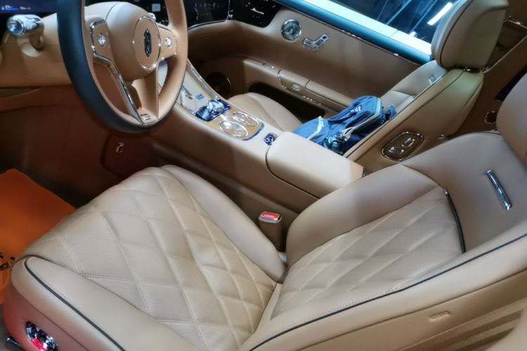 Used Hima S800 2025 Model, Range-Extended Starlight Premium Edition, 5 Seats Left Front Seat