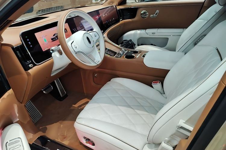 Used Hima S800 2025 Model, Range-Extended Starlight Executive Edition, 4 Seats Left Front Seat