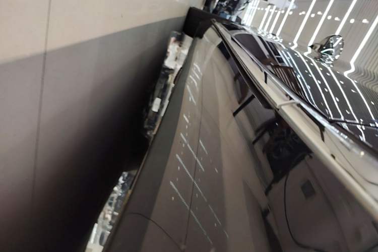 Used Hima S800 2025 Model, Range-Extended Starlight Executive Edition, 4 Seats Left Side Sill