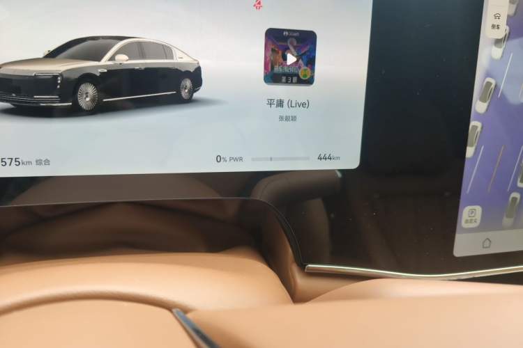 Used Hima S800 2025 Model, Pure Electric, Xinghui Deluxe Edition, 5 Seats (896-line LiDAR) Odometer Close Up