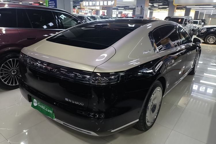 Used Hima S800 2025 Model, Range-Extended Starlight Prestige Edition, 5 Seats Rear Right 45 Deg