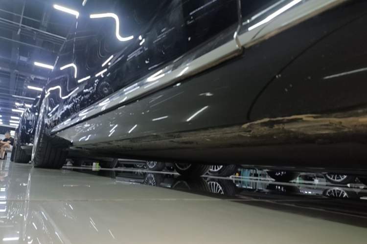 Used Hima S800 2025 Model, Range-Extended Starlight Prestige Edition, 5 Seats Right Side Sill