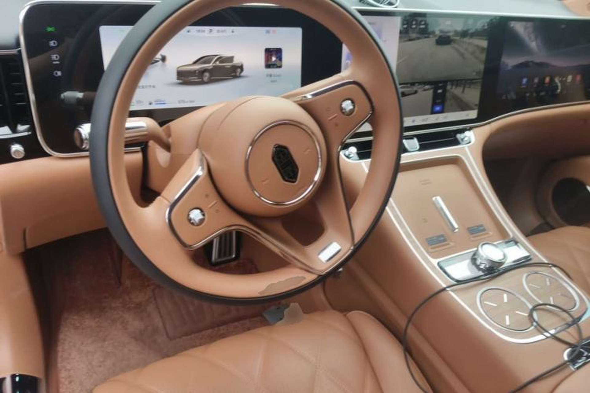 Used Hima S800 2025 Model, Pure Electric, Xinghui Deluxe Edition, 5 Seats (896-line LiDAR) Steering Wheel