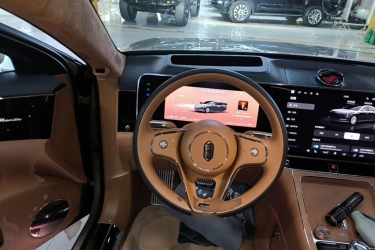 Used Hima S800 2025 Model, Range-Extended Starlight Prestige Edition, 5 Seats Steering Wheel