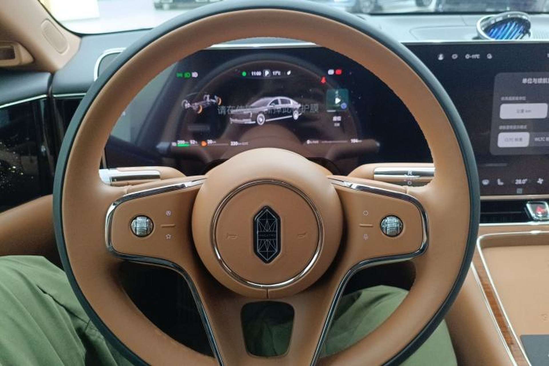 Used Hima S800 2025 Model, Range-Extended Starlight Premium Edition, 5 Seats Steering Wheel