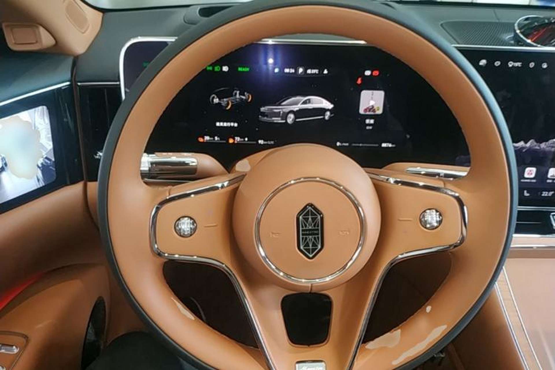 Used Hima S800 2025 Model, Range-Extended Starlight Executive Edition, 4 Seats Steering Wheel