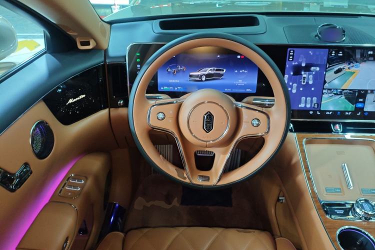 Used Hima S800 2025 Model, Range-Extended Starlight Executive Edition, 4 Seats Steering Wheel