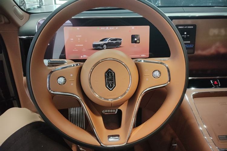 Used Hima S800 2025 Model, Range-Extended Starlight Executive Edition, 4 Seats Steering Wheel