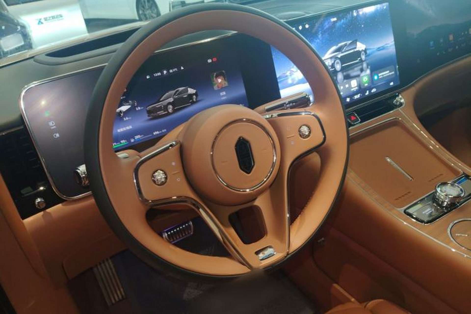Used Hima S800 2025 Model, Range-Extended Starlight Premium Edition, 5 Seats Steering Wheel