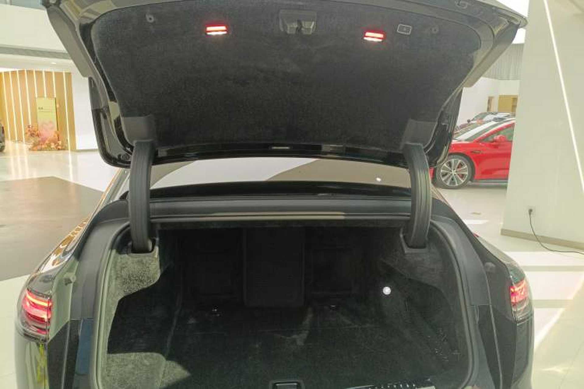 Used Hima S800 2025 Model, Range-Extended Starlight Premium Edition, 5 Seats Trunk
