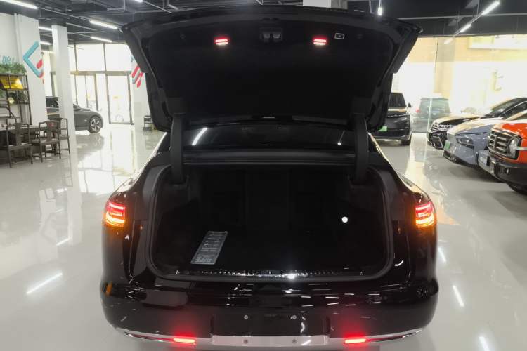 Used Hima S800 2025 Model, Range-Extended Starlight Premium Edition, 5 Seats Trunk