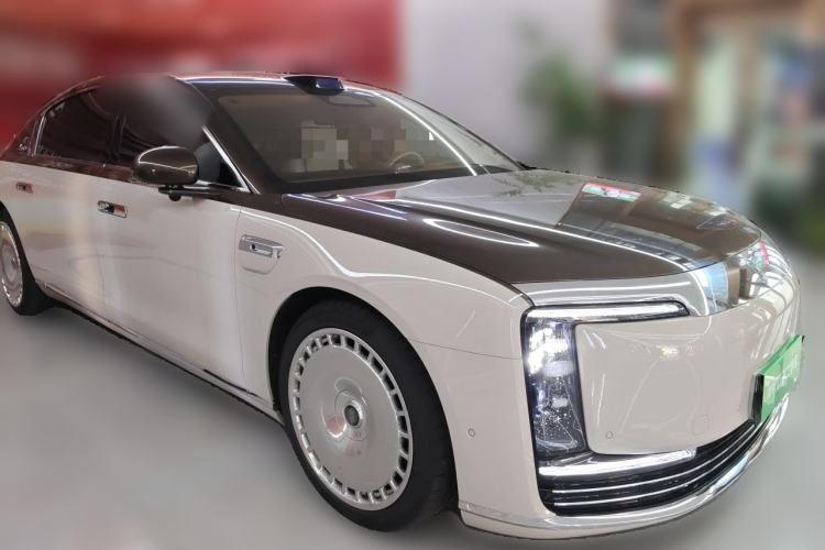 Used Hima S800 2025 Model, Range-Extended Starlight Executive Edition, 4 Seats Front Right 45 Deg
