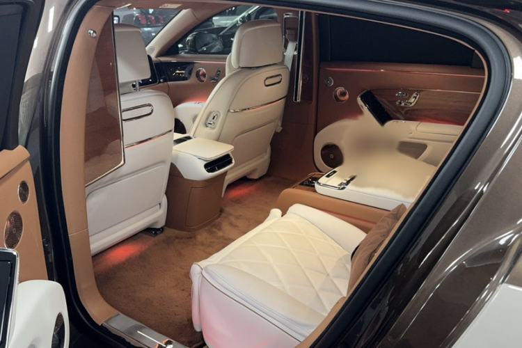 Used Hima S800 2025 Model Range-Extended Xingyao Executive Edition 4-seater (896-line LiDAR) Interior 1