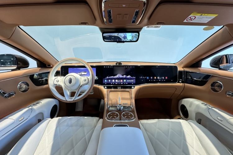 Used Hima S800 2025 Model, Range-Extended Starlight Executive Edition, 4 Seats Interior 4
