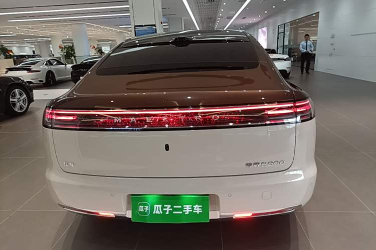 Used Hima S800 2025 Model, Range-Extended Starlight Executive Edition, 4 Seats Rear