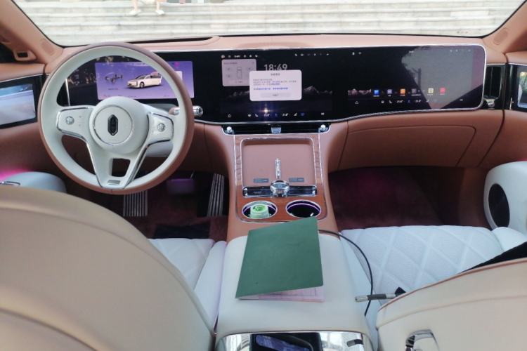 Used Hima S800 2025 Model, Range-Extended Starlight Executive Edition, 4 Seats Center Console