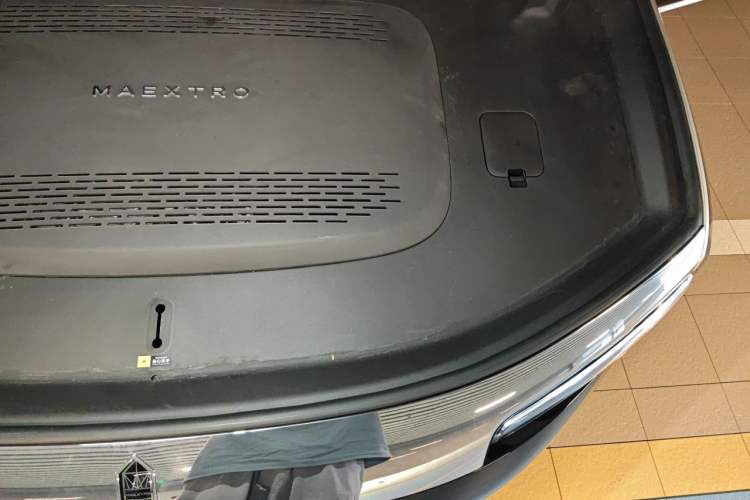 Used Hima S800 2025 Model, Range-Extended Starlight Executive Edition, 4 Seats Engine Bay Left