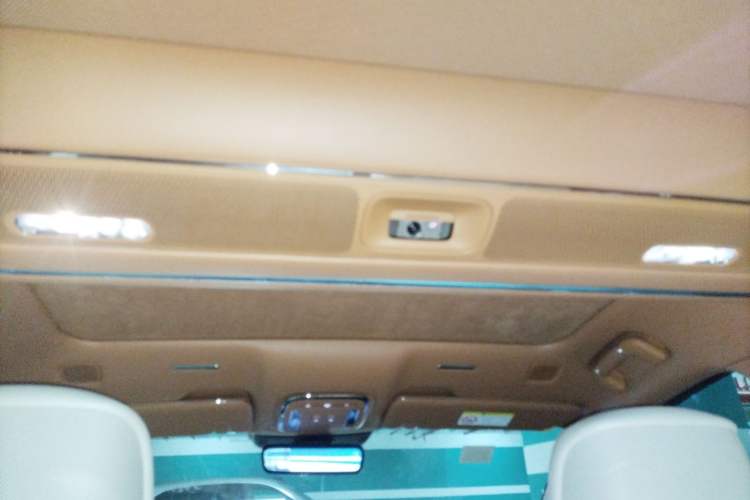 Used Hima S800  Headliner