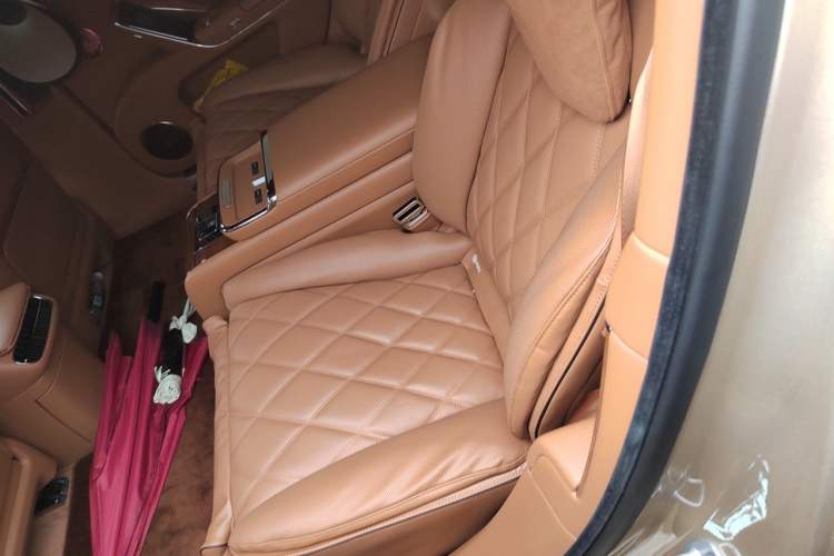 Used Hima S800 2025 Model, Range-Extended Starlight Executive Edition, 4 Seats Left Rear Seat