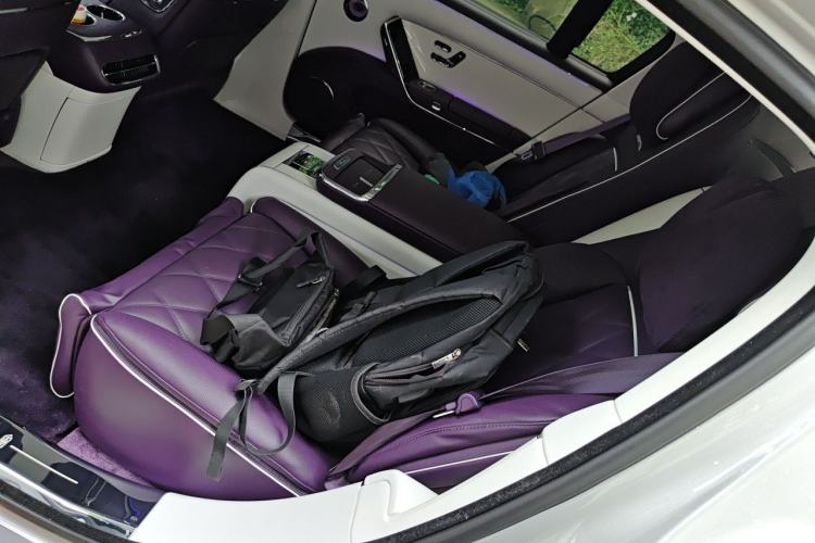 Used Hima S800 2025 Model, Range-Extended Starlight Executive Edition, 4 Seats Left Rear Seat