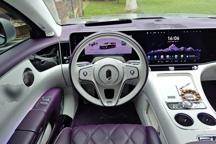 Used Hima S800 2025 Model, Range-Extended Starlight Executive Edition, 4 Seats Steering Wheel
