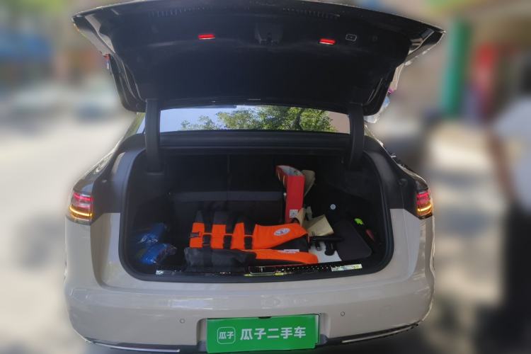 Used Hima S800 2025 Model, Range-Extended Starlight Premium Edition, 5 Seats Trunk