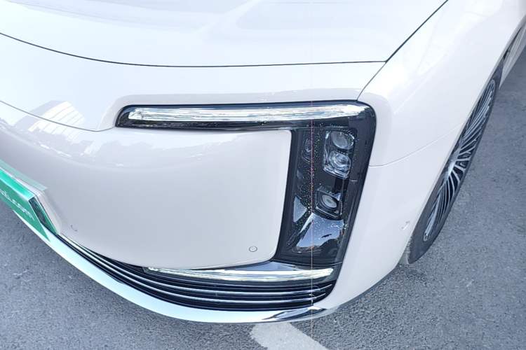 Used Hima S800 2025 Model, Range-Extended Starlight Premium Edition, 5 Seats Left Front Headlight