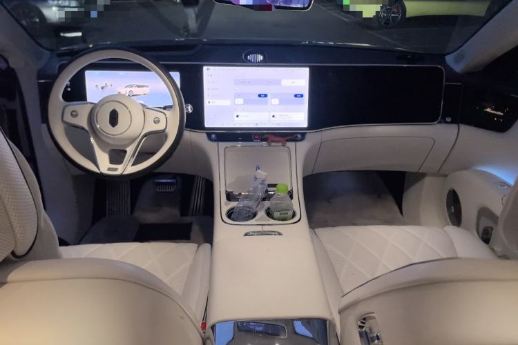 Used Hima S800 2025 Model, Pure Electric Starlight Premium Edition, 5 Seats Center Console