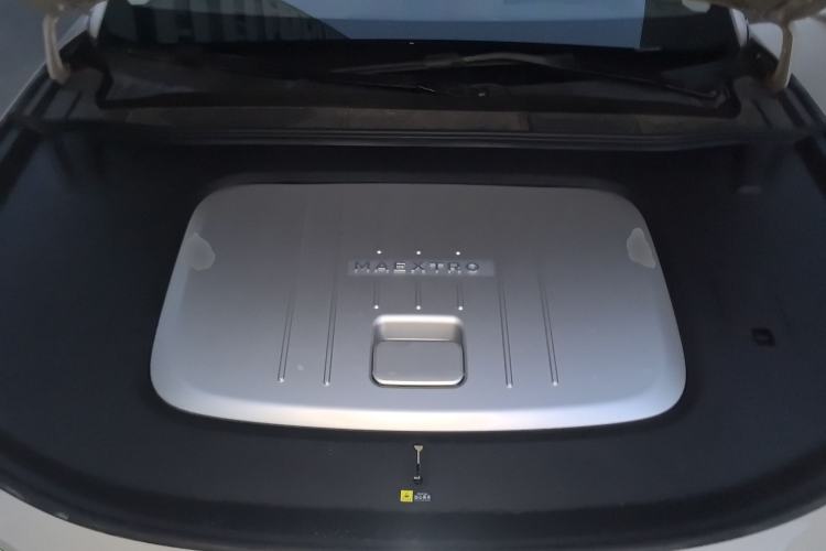 Used Hima S800 2025 Model, Pure Electric Starlight Premium Edition, 5 Seats Engine Bay