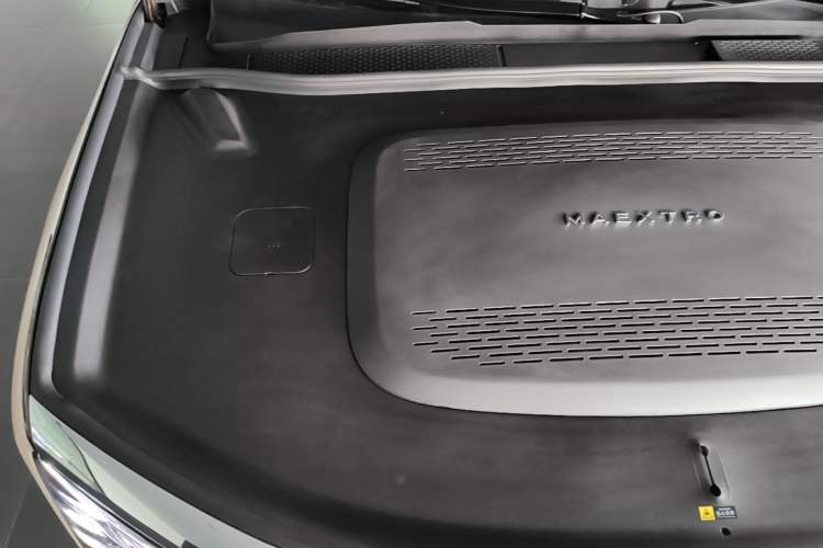 Used Hima S800 2025 Model, Range-Extended Starlight Prestige Edition, 5 Seats Engine Bay Right