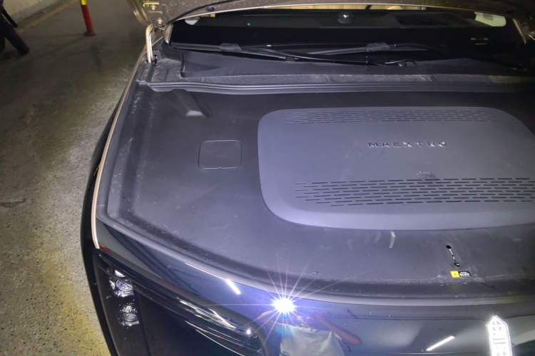 Used Hima S800 2025 Model Range-Extended Xinghui Prestige Edition 5-seater (896-line LiDAR) Engine Bay Right