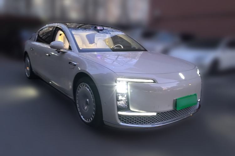 Used Hima S800 2025 Model, Pure Electric Starlight Premium Edition, 5 Seats Front Right 45 Deg