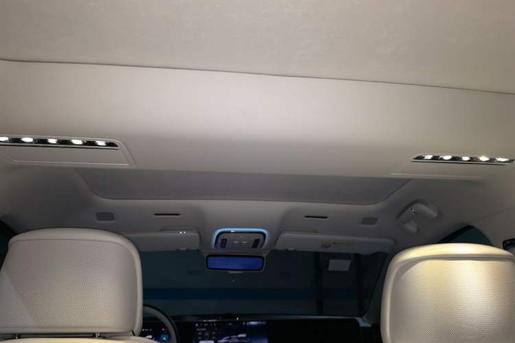 Used Hima S800 2025 Model Range-Extended Xinghui Prestige Edition 5-seater (896-line LiDAR) Headliner