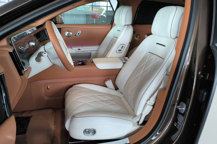 Used Hima S800 2025 Model, Range-Extended Starlight Prestige Edition, 5 Seats Left Front Seat