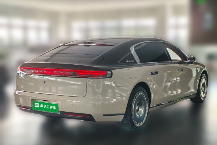 Used Hima S800 2025 Model, Range-Extended Starlight Prestige Edition, 5 Seats Rear Right 45 Deg
