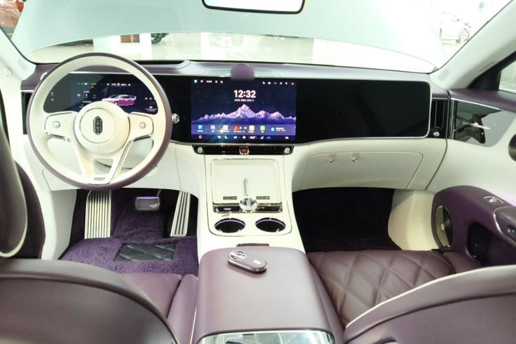 Used Hima S800 2025 Model, Range-Extended Starlight Executive Edition, 4 Seats Center Console