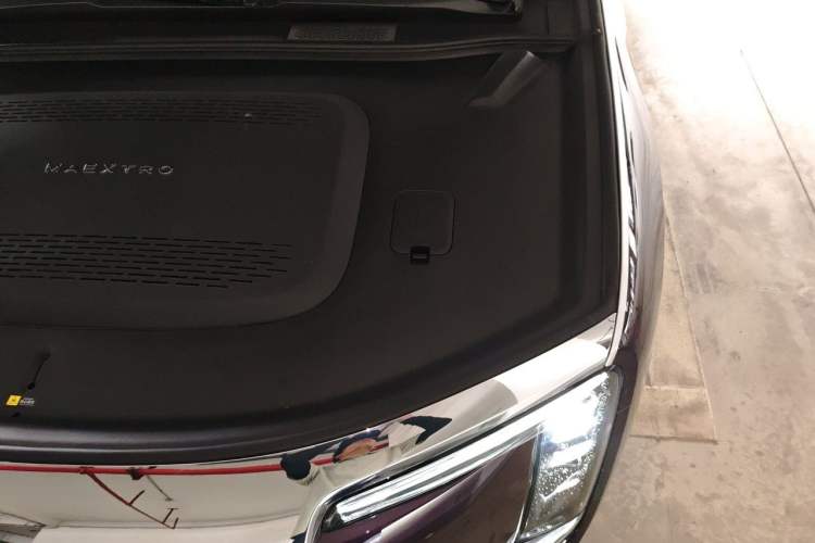 Used Hima S800 2025 Model, Range-Extended Starlight Executive Edition, 4 Seats Engine Bay Left