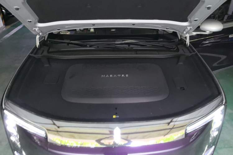 Used Hima S800 2025 Model, Range-Extended Starlight Executive Edition, 4 Seats Engine Bay