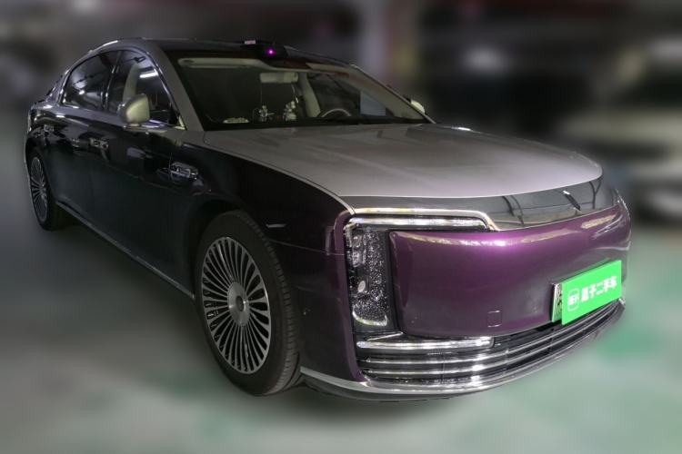 Used Hima S800 2025 Model, Range-Extended Starlight Executive Edition, 4 Seats Front Right 45 Deg