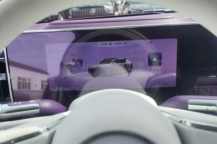 Used Hima S800 2025 Model, Range-Extended Starlight Executive Edition, 4 Seats Instrument Cluster