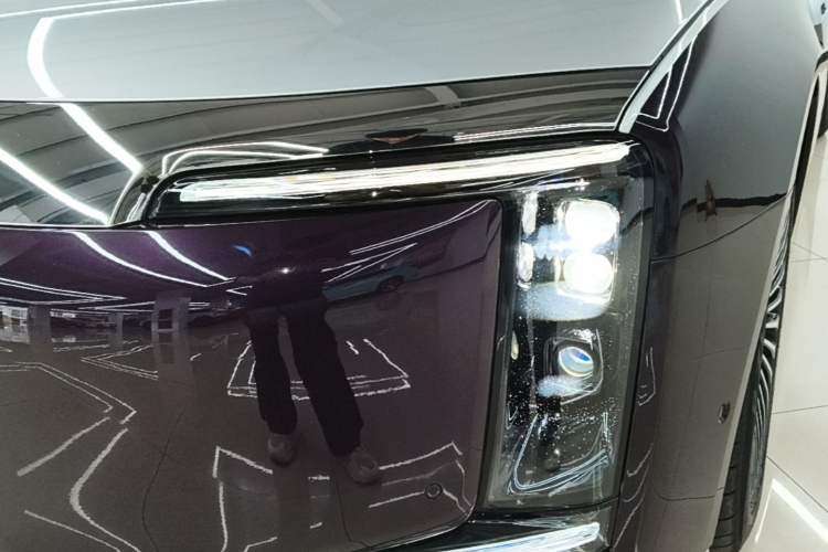 Used Hima S800 2025 Model, Range-Extended Starlight Executive Edition, 4 Seats Left Front Headlight