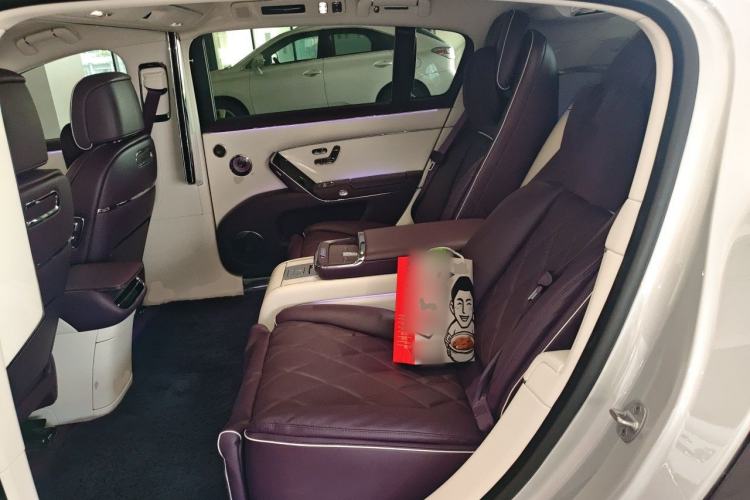 Used Hima S800 2025 Model, Range-Extended Starlight Executive Edition, 4 Seats Left Rear Seat