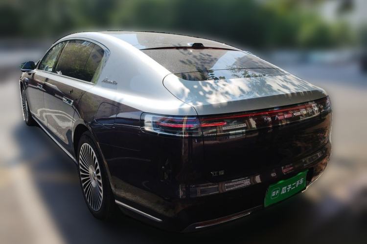Used Hima S800 2025 Model, Range-Extended Starlight Premium Edition, 5 Seats Rear Left 45 Deg