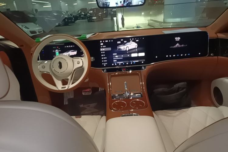 Used Hima S800 2025 Model, Range-Extended Starlight Executive Edition, 4 Seats Center Console