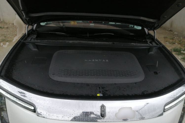 Used Hima S800 2025 Model, Range-Extended Starlight Executive Edition, 4 Seats Engine Bay