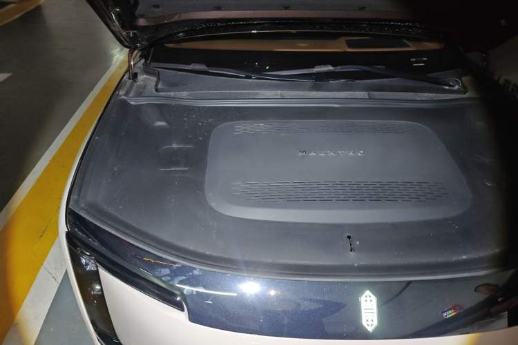Used Hima S800 2025 Model, Range-Extended Starlight Executive Edition, 4 Seats Engine Bay Right