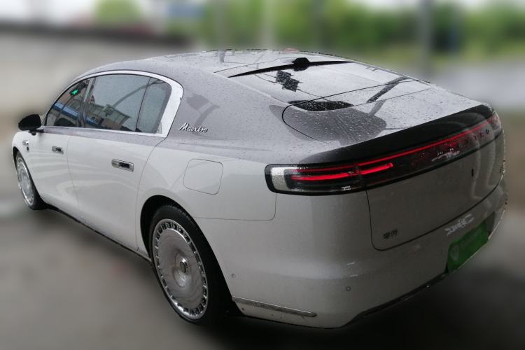 Used Hima S800 2025 Model, Range-Extended Starlight Executive Edition, 4 Seats Rear Left 45 Deg