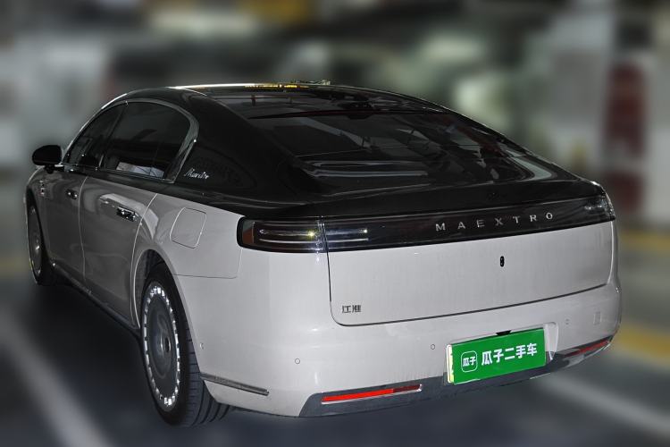 Used Hima S800 2025 Model, Range-Extended Starlight Executive Edition, 4 Seats Rear Left 45 Deg