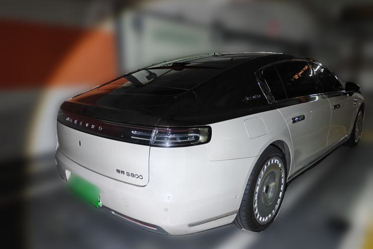 Used Hima S800 2025 Model, Range-Extended Starlight Executive Edition, 4 Seats Rear Right 45 Deg